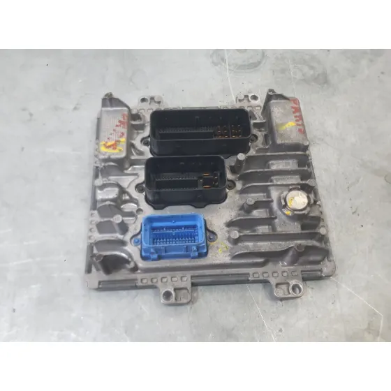 Centralita Motor Uce para Opel Mokka / Mokka X (J13)