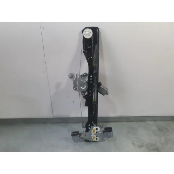 Elevalunas Delantero Izquierdo para Opel Mokka / Mokka X (J13)