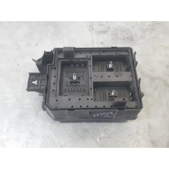 Caja Reles / Fusibles para Opel Mokka / Mokka X (J13)
