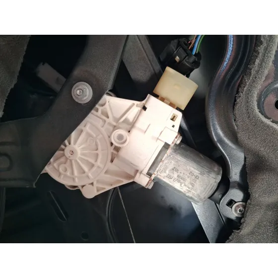 Elevalunas Delantero Izquierdo para Bmw X1 (E84)
