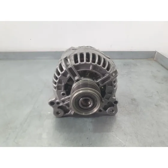Alternador para Volkswagen Tiguan (5N_)