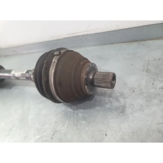 Transmision Delantera Izquierda para Volkswagen Tiguan (5N_)