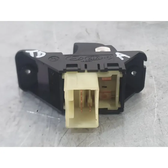 Mando Elevalunas Trasero Derecho para Kia Stonic (Yb)