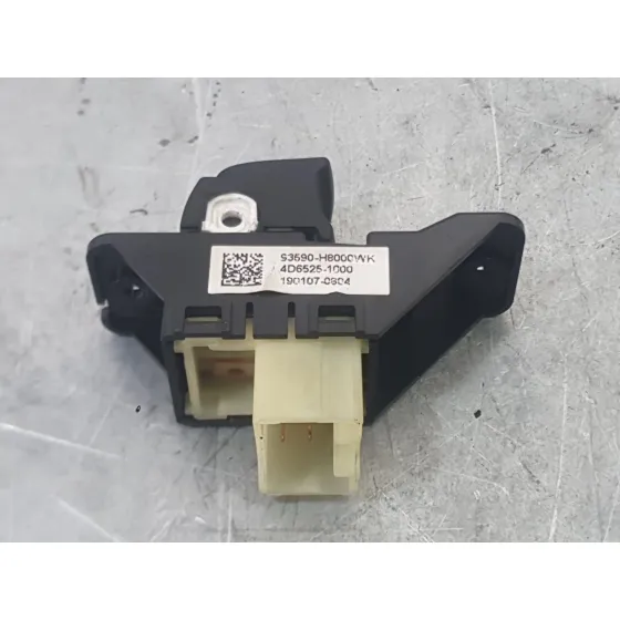 Mando Elevalunas Trasero Derecho para Kia Stonic (Yb)
