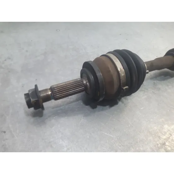 Transmision Delantera Derecha para Kia Stonic (Yb)