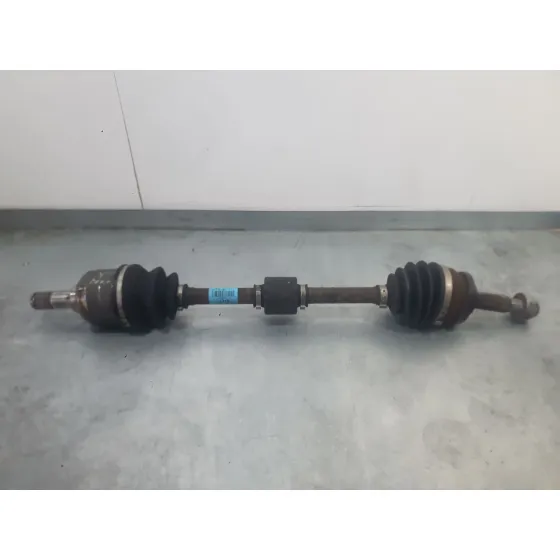 Transmision Delantera Izquierda para Kia Stonic (Yb)