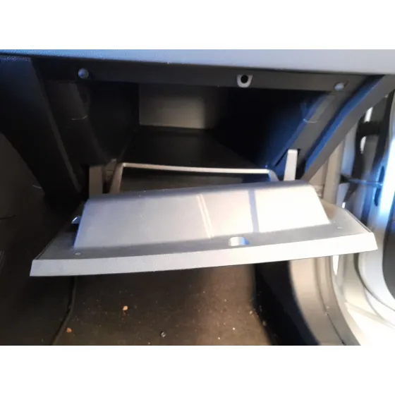 Guantera para Renault Clio V (B7_)