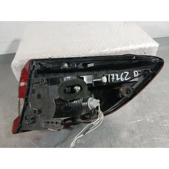 Piloto Trasero Izquierdo Exterior para Renault Clio V (B7_)