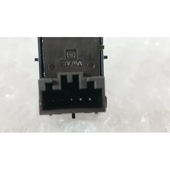 Mando Elevalunas Delantero Derecho para Skoda Fabia Iii (Nj3)