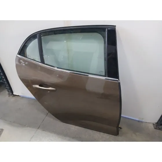 Puerta Trasera Derecha para Renault Megane Iv Hatchback (B9A/M/N_)