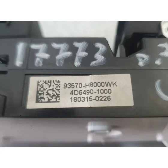 Mando Elevalunas Delantero Izquierdo para Kia Stonic (Yb)