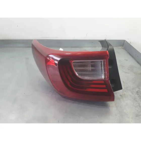 Piloto Trasero Izquierdo Exterior para Kia Stonic (Yb)