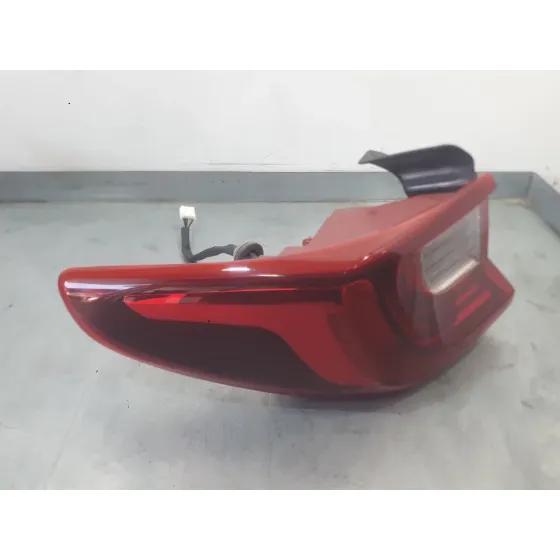 Piloto Trasero Izquierdo Exterior para Kia Stonic (Yb)