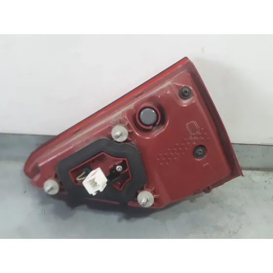 Piloto Trasero Izquierdo Interior para Kia Stonic (Yb)