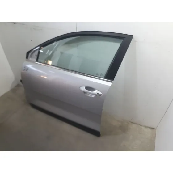 Puerta Delantera Izquierda para Kia Stonic (Yb)