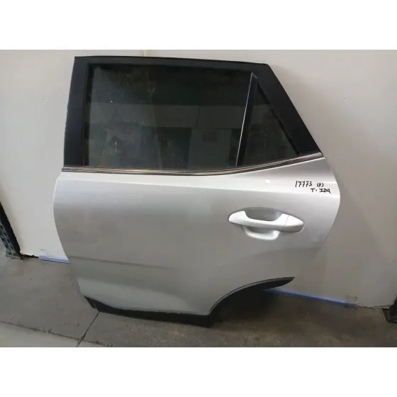 Puerta Trasera Izquierda para Kia Stonic (Yb)