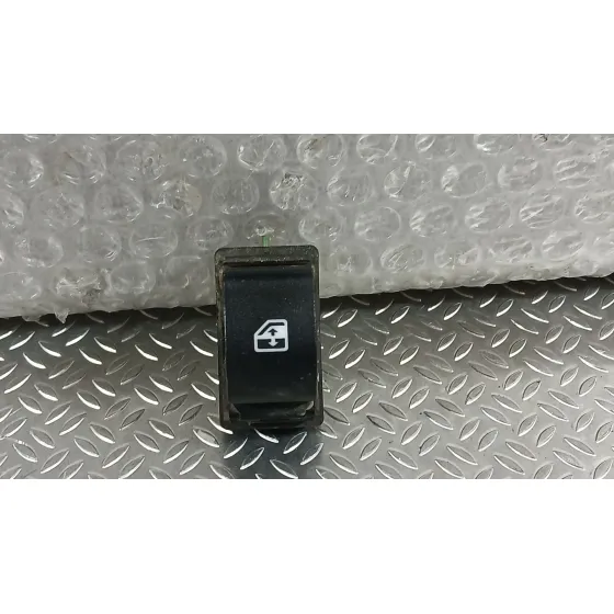Mando Elevalunas Delantero Derecho para Peugeot Boxer Autobus
