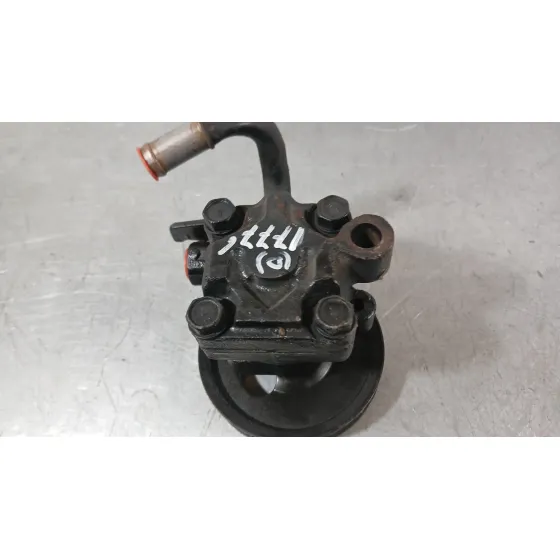 Bomba Direccion para Hyundai H-1 / Starex Autobus (A1)