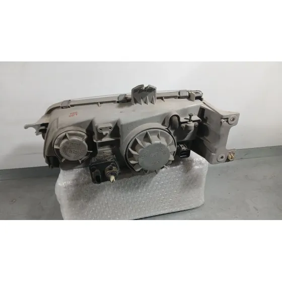 Faro Derecho para Hyundai H-1 / Starex Autobus (A1)