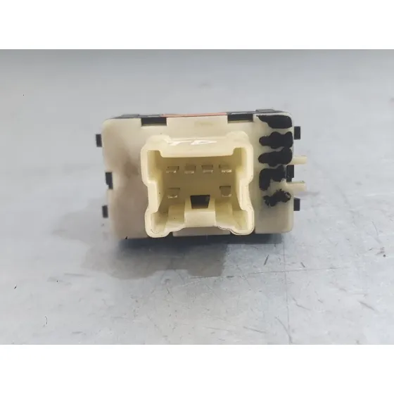 Mando Elevalunas Trasero Derecho para Dacia Sandero Ii (B8_)