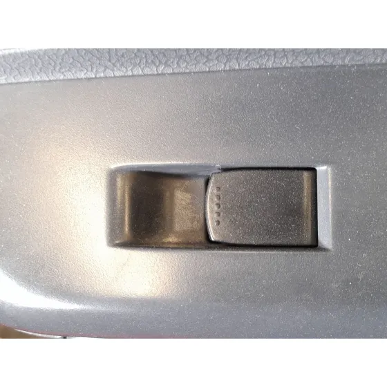 Mando Elevalunas Delantero Derecho para Nissan Pixo (Ua0)
