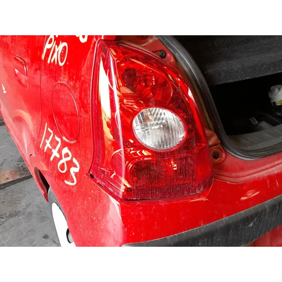 Piloto Trasero Izquierdo para Nissan Pixo (Ua0)