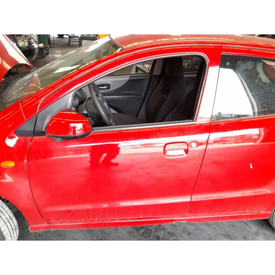 Puerta Delantera Izquierda para Nissan Pixo (Ua0)