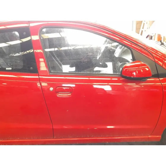 Puerta Trasera Derecha para Nissan Pixo (Ua0)