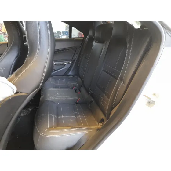Asientos Traseros para Mercedes-Benz Cla Coupe (C117)