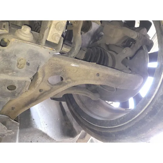 Brazo Suspension Inferior Delantero Izquierdo para Mercedes-Benz Cla Coupe (C117)