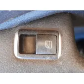 Mando Elevalunas Delantero Derecho para Mercedes-Benz Cla Coupe (C117)