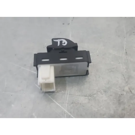 Mando Elevalunas Trasero Derecho para Peugeot 5008 Ii (Mc_, Mj_, Mr_, M4_)