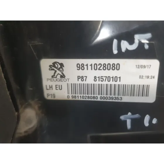 Piloto Trasero Izquierdo Exterior para Peugeot 5008 Ii (Mc_, Mj_, Mr_, M4_)
