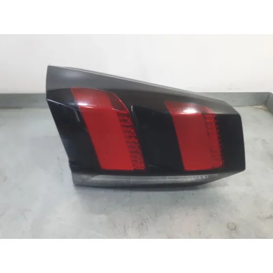 Piloto Trasero Izquierdo Interior para Peugeot 5008 Ii (Mc_, Mj_, Mr_, M4_)