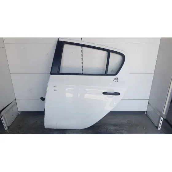 Puerta Trasera Izquierda para Hyundai I20 I (Pb, Pbt)