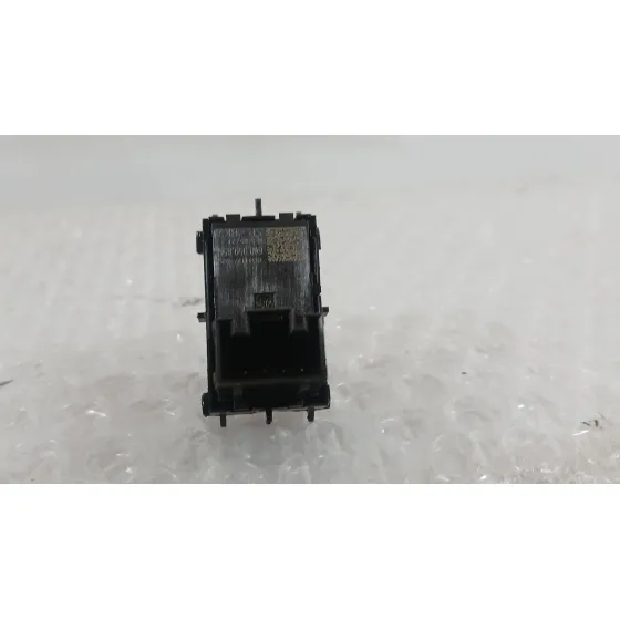 Mando Elevalunas Delantero Derecho para Skoda Fabia Iii (Nj3)