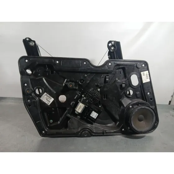 Elevalunas Delantero Izquierdo para Volkswagen Golf Plus V (5M1, 521)