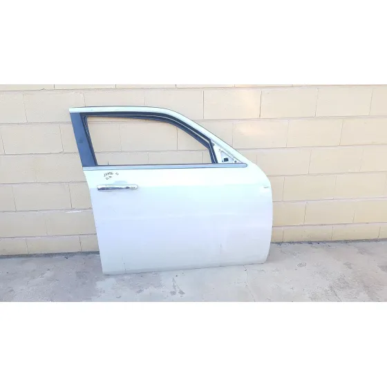 Puerta Delantera Derecha para Chrysler 300C (Lx, Le)