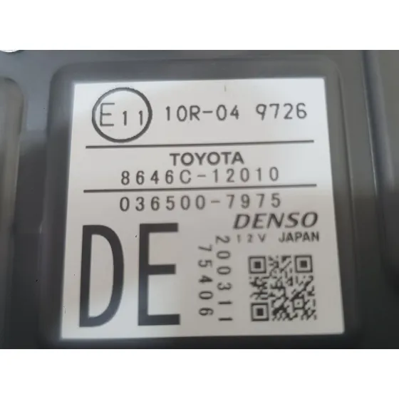 Camara para Toyota Corolla Sedan (_E21_)
