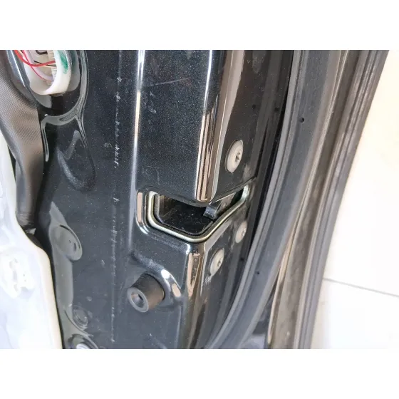 Cerradura Puerta Delantera Derecha para Toyota Corolla Sedan (_E21_)
