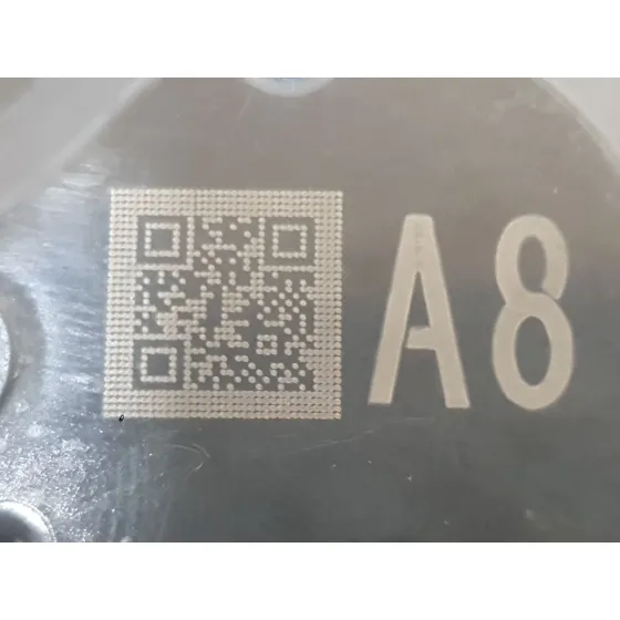 Cerradura Puerta Delantera Izquierda para Toyota Corolla Sedan (_E21_)