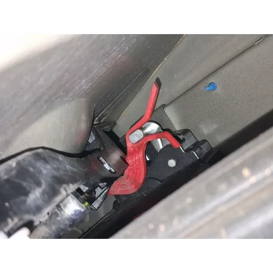 Cerradura Puerta Trasera Izquierda para Toyota Corolla Sedan (_E21_)