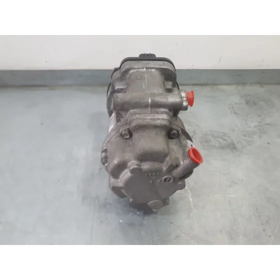 Compresor Aire Acondicionado para Toyota Corolla Sedan (_E21_)