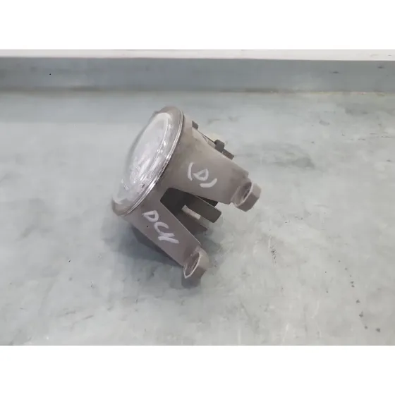 Faro Antiniebla Derecho para Toyota Corolla Sedan (_E21_)
