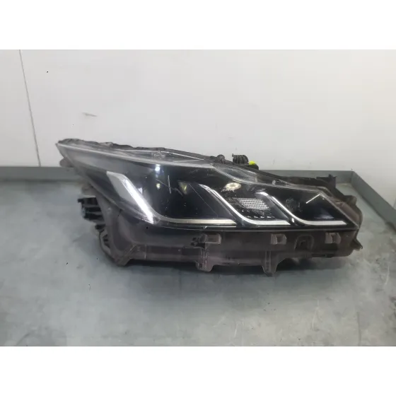 Faro Derecho para Toyota Corolla Sedan (_E21_)