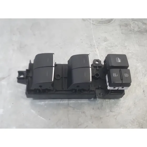 Mando Elevalunas Delantero Izquierdo para Toyota Corolla Sedan (_E21_)