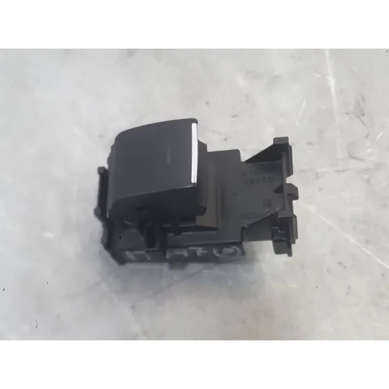Mando Elevalunas Trasero Izquierdo para Toyota Corolla Sedan (_E21_)