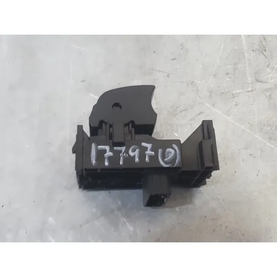 Mando Elevalunas Trasero Izquierdo para Toyota Corolla Sedan (_E21_)