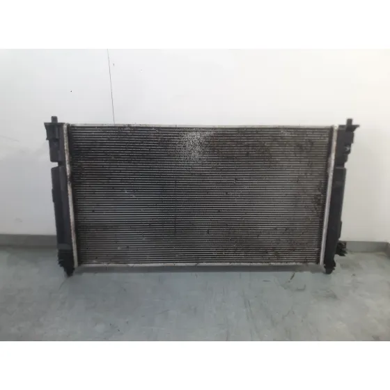 Radiador Agua para Toyota Corolla Sedan (_E21_)