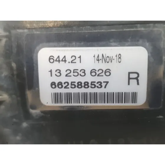 Faro Antiniebla Derecho para Opel Corsa E (X15)
